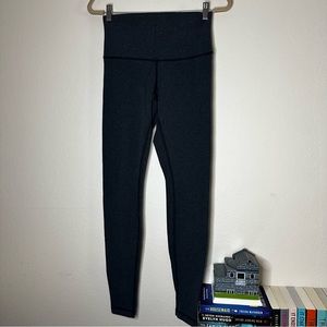 LULULEMON heathered black Wunder Under roll down pant leggings 6